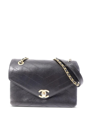 CHANEL Pre-Owned CC turn-lock envelope flap shoulder bag - Black