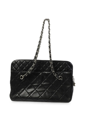 CHANEL Pre-Owned CC-charm shoulder bag - Black