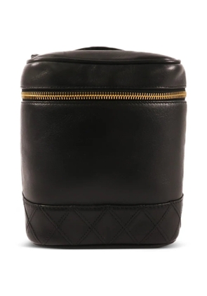 CHANEL Pre-Owned CC quilted makeup bag - Black