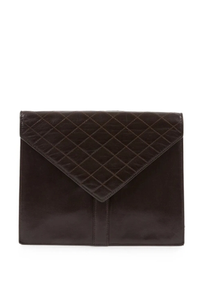Saint Laurent Pre-Owned 1980s quilted envelope clutch bag - Brown