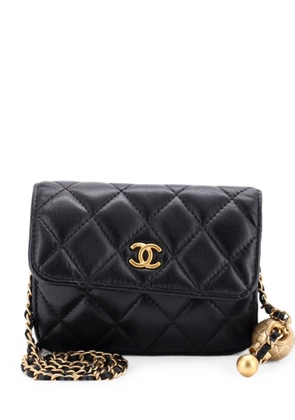 CHANEL Pre-Owned Pearl Crush Flap Clutch with Chain Quilted Lambskin Mini crossbody bag - Black