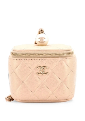 CHANEL Pre-Owned Classic Pearl Vanity Case with Chain Quilted Caviar Mini clutch bag - Gold