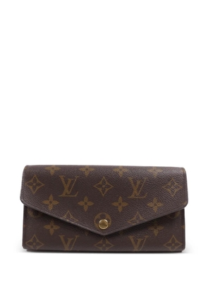 Louis Vuitton Pre-Owned Sarah Monogram wallet - Brown