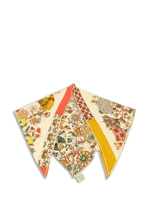 Hermès Pre-Owned floral-print triangle scarf - Neutrals