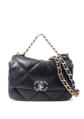 CHANEL Pre-Owned 19 quilted shoulder bag - Black