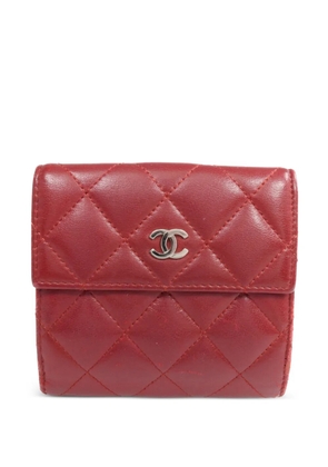 CHANEL Pre-Owned CC quilted bi-fold wallet - Red