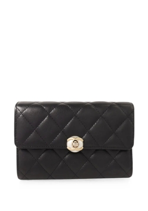 CHANEL Pre-Owned CC turn-lock quilted wallet - Black