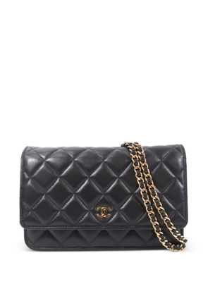 CHANEL Pre-Owned CC turn-lock shoulder bag - Black