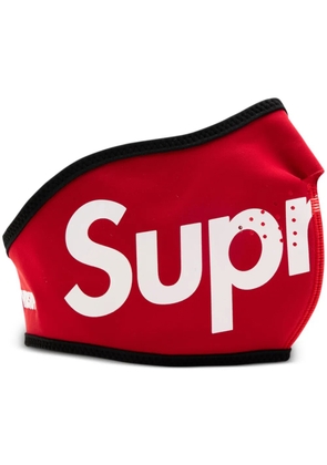 Supreme x Windstopper logo-print face mask - Red