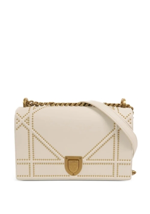 Christian Dior Pre-Owned Diorama studded shoulder bag - White