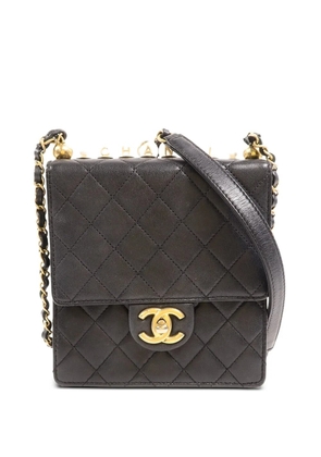 CHANEL Pre-Owned Matelassé CC turn-lock calfskin shoulder bag - Black