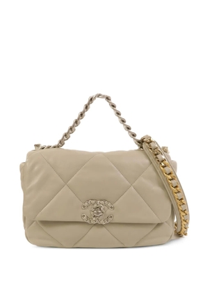 CHANEL Pre-Owned small Chanel 19 shoulder bag - Green