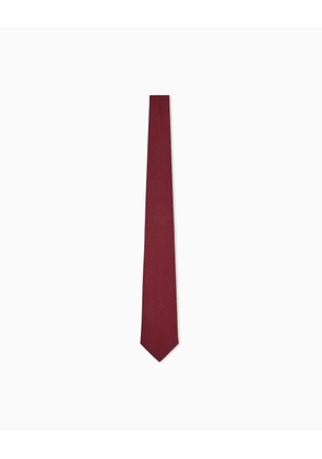 Silk necktie with a subtle herringbone pattern