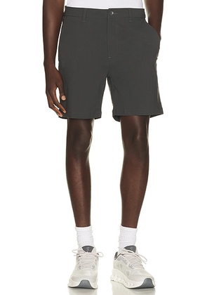 Beyond Yoga Element Men's 7 Chino Short in Black Ash - Black. Size 34 (also in 30, 32, 36, 38).