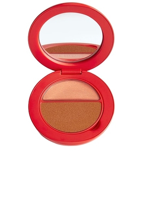 Fara Homidi Essential Face Compact in Samui - NA. Size all.