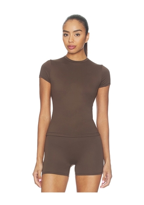 NikeSKIMS Matte Baby Short Sleeve Tee in Brown. Size XS. Also in M, L, S.