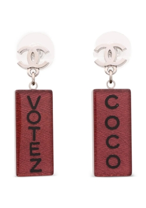 CHANEL Pre-Owned Votez CC drop earrings - Silver