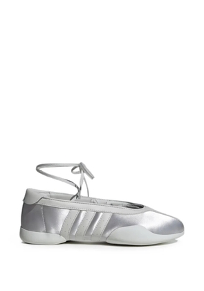 adidas lace-up logo-patch ballet flats - Silver