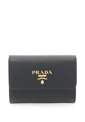 Prada Pre-Owned 2020s Saffiano Metal trifold wallet - Black