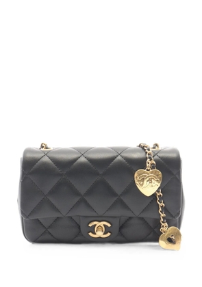 CHANEL Pre-Owned 2021 matelassé cross body bag - Black
