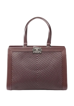 CHANEL Pre-Owned 2014-2015 Large Chevron Lambskin Boy Shopping tote bag - Red