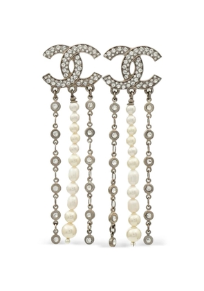 CHANEL Pre-Owned CC-logo faux-pearl drop earrings - Silver