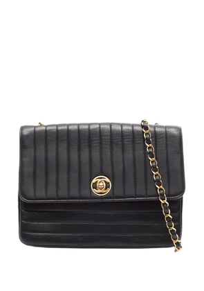 CHANEL Pre-Owned 1991-1994 Lambskin Mademoiselle Vertical Quilt Flap crossbody bag - Black