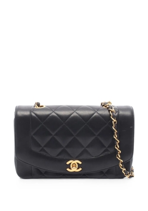 CHANEL Pre-Owned 1996-1997 Diana flap shoulder bag - Black