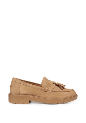 Geox Spherica EC1 tassel-detail suede loafers - Neutrals