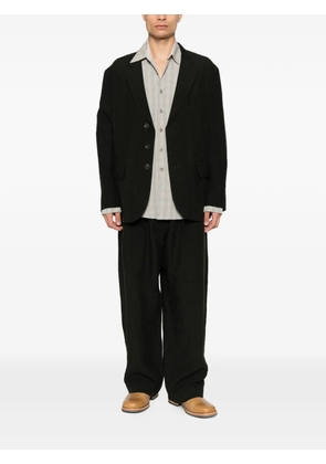 Ziggy Chen pleated buttoned trousers - Black