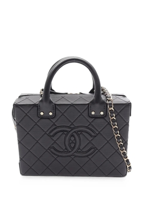 CHANEL Pre-Owned 2021 Matelassé vanity shoulder bag - Black