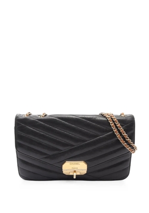 CHANEL Pre-Owned 2011 Bias leather shoulder bag - Black