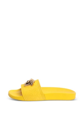 Versace Pre-Owned Medusa pool slides - Yellow