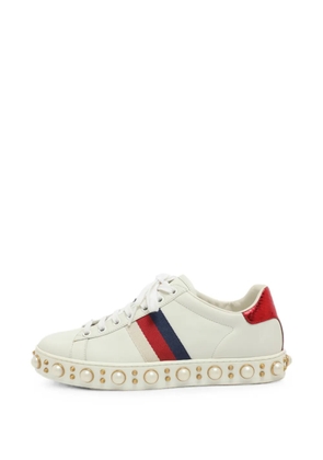 Gucci Pre-Owned Ace studded sneakers - White