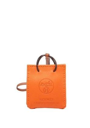 Hermès Pre-Owned 2020 Milo Lambskin and Swift Shopping Bag Charm key chain - Orange