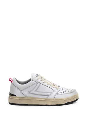 Htc Los Angeles Starlight Low Shield star-perforated sneakers - White