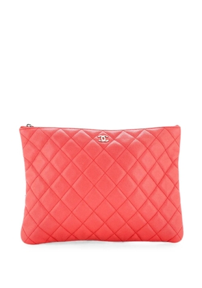 CHANEL Pre-Owned O Case Quilted Caviar Medium clutch bag - Pink