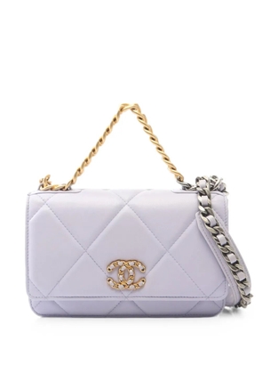 CHANEL Pre-Owned 2021 19 Matelassé leather 2-Way cross body bag - Purple