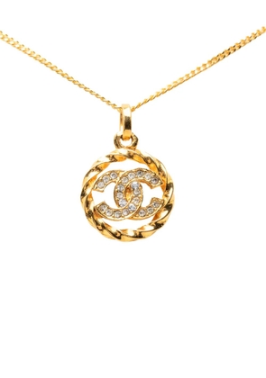 CHANEL Pre-Owned 1970-1980 CC Gold Plated Strass Round Pendant Necklace costume necklace