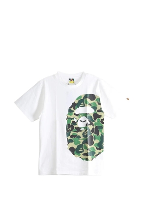 A BATHING APE® Ape Head camouflage-print T-shirt - White