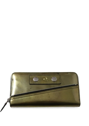 Alexander McQueen Pre-Owned studded zip-around wallet - Gold