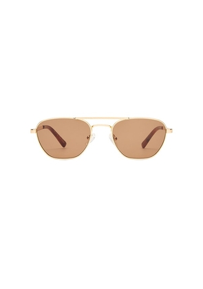 Luv Lou The Chloe Sunglasses in Metallic Gold.