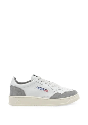 Autry Medalist leather sneakers - White
