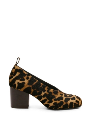 AMI Paris leopard printed cowhide leather pumps - Neutrals