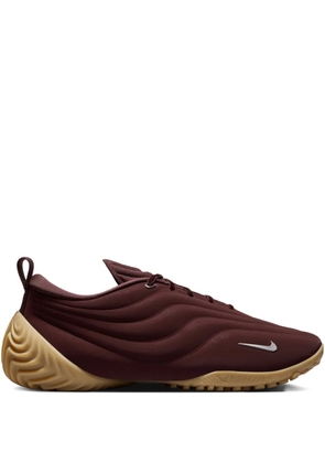 Nike Astra Ultra 'Burgundy Crush/Gum' sneakers - Red
