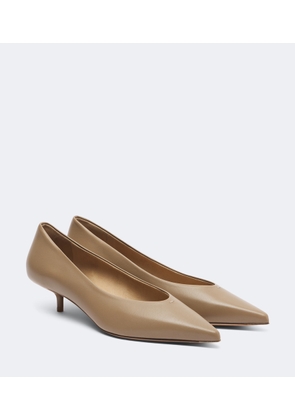 Max Mara Leather pumps