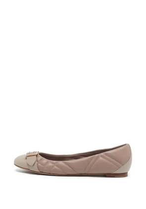 Burberry Pre-Owned quilted buckle ballet flats - Neutrals