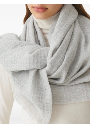 Fabiana Filippi waffle-knit frayed scarf - Grey