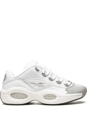 Reebok Question Low sneakers - White