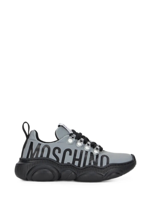 Moschino logo-print sneakers - Grey